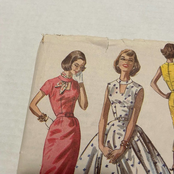McCalls Vintage1950's Pattern #3695 Juniors Dress Flair or Slim Skirt Size 11 - Picture 2 of 8